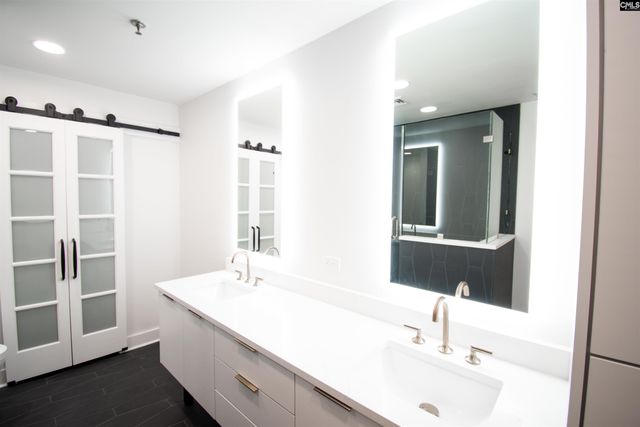 100 Sunset 904, West Columbia, SC 29169