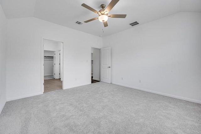 4006 Wynn RD, Hutto, TX 78634