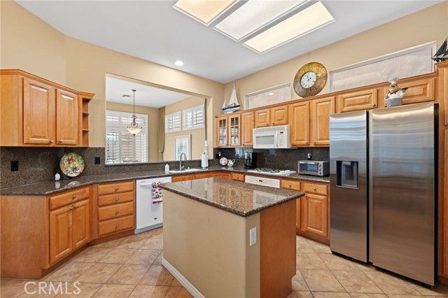 78701 Falsetto, Palm Desert, CA 92211