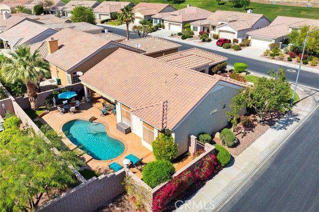 78701 Falsetto, Palm Desert, CA 92211