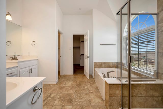 8500 Delmar Court, Fort Worth, TX 76123