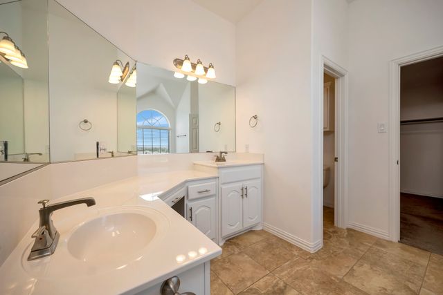 8500 Delmar Court, Fort Worth, TX 76123