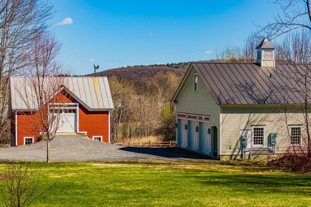 1497 Bowman Road, Barnard, VT 05031