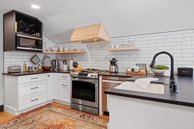 1497 Bowman Road, Barnard, VT 05031