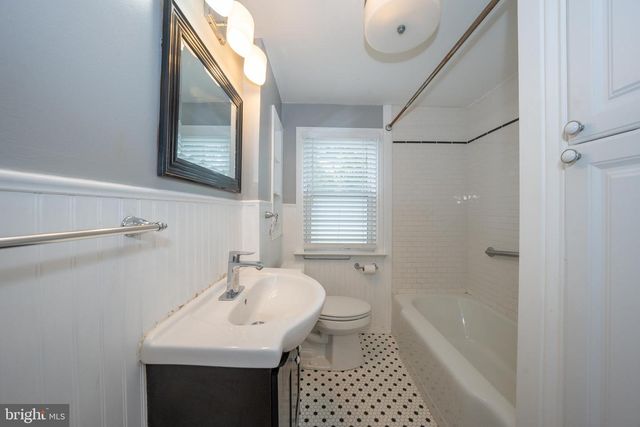 1305 CENTER RD, Drexel Hill, PA 19026
