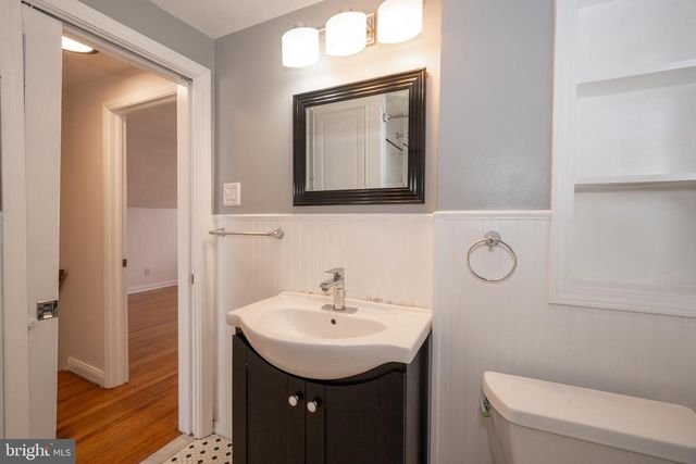 1305 CENTER RD, Drexel Hill, PA 19026