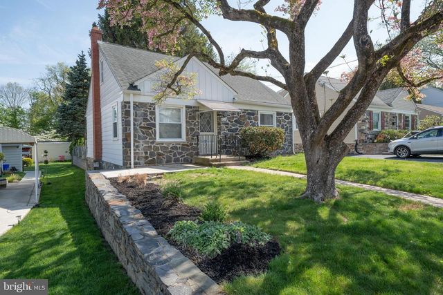 1305 CENTER RD, Drexel Hill, PA 19026