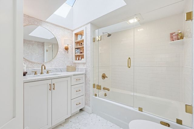 122 Great Plain Ave, Wellesley, MA 02482