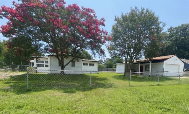 1505 Sparrow RD, Chesapeake, VA 23325