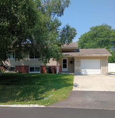 3838 Western WAY, Racine, WI 53404