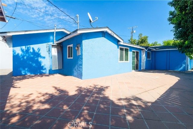 7545 White Oak, Reseda (los Angeles), CA 91335