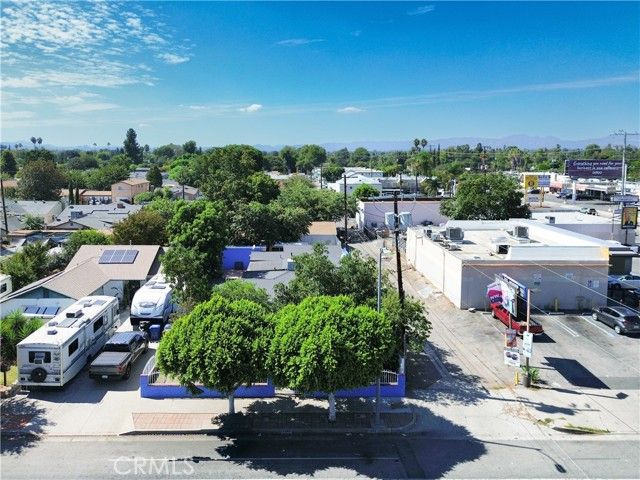 7545 White Oak, Reseda (los Angeles), CA 91335