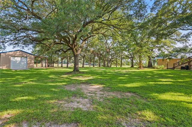 15025 Bellingrath Road, Coden, AL 36523