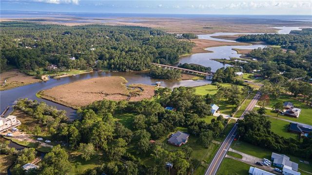 15025 Bellingrath Road, Coden, AL 36523