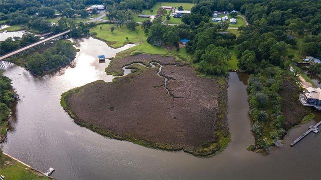 15025 Bellingrath Road, Coden, AL 36523