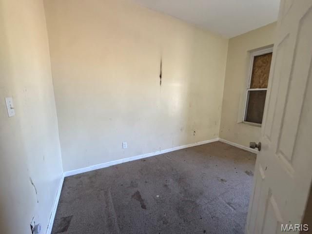 5651 Wells Avenue, St Louis, MO 63112