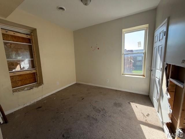 5651 Wells Avenue, St Louis, MO 63112