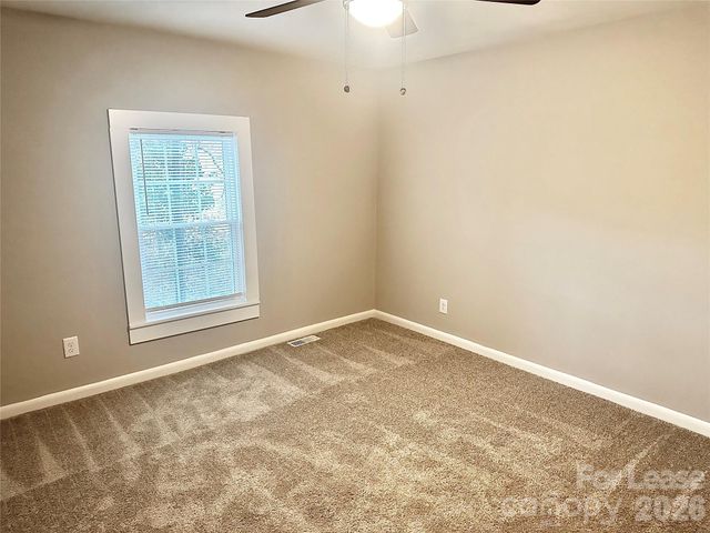 411 W 10th Street, Kannapolis, NC 28081