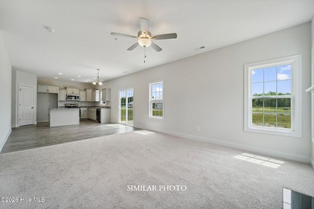 1864 Olde Towne Pointe Boulevard, Jacksonville, NC 28546