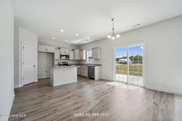 1864 Olde Towne Pointe Boulevard, Jacksonville, NC 28546