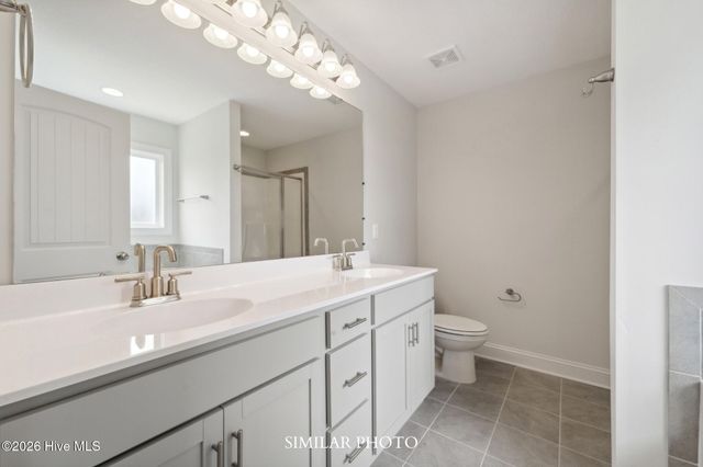 1864 Olde Towne Pointe Boulevard, Jacksonville, NC 28546