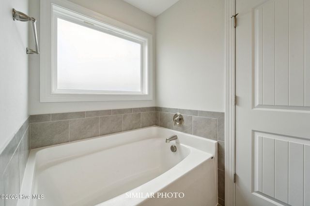 1864 Olde Towne Pointe Boulevard, Jacksonville, NC 28546