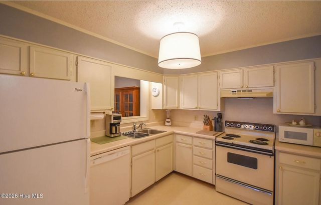 9265 Us 15-501 Highway 10a Highway A, Pinehurst, NC 28374