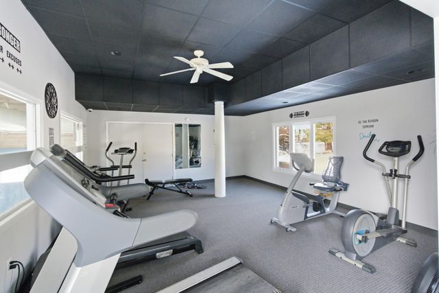 15 Fieldstone Drive, Londonderry, NH 03053