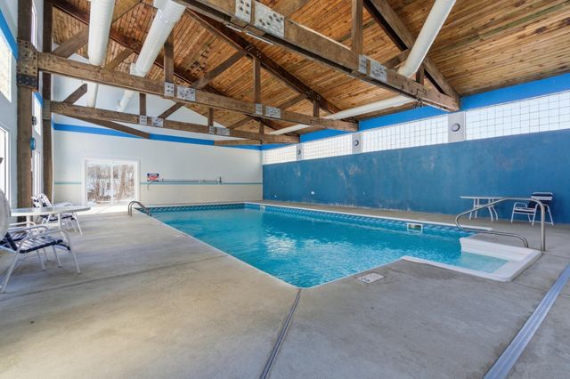 15 Fieldstone Drive, Londonderry, NH 03053