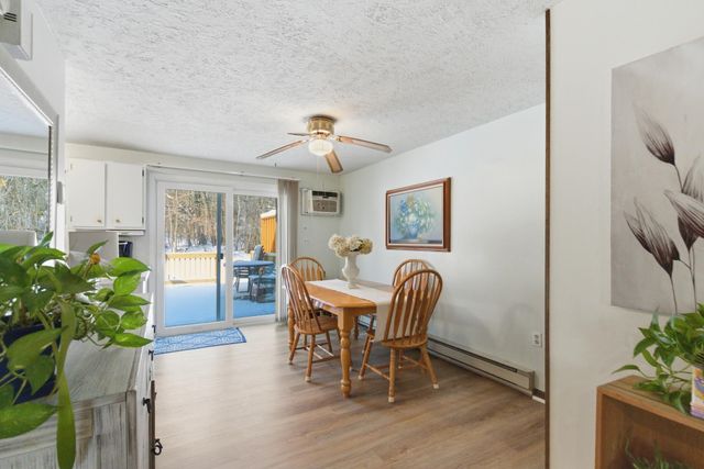 15 Fieldstone Drive, Londonderry, NH 03053