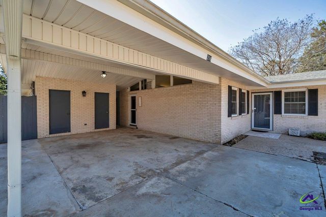 216 Pine Valley Drive, Warner Robins, GA 31088