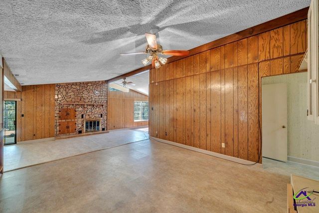 216 Pine Valley Drive, Warner Robins, GA 31088