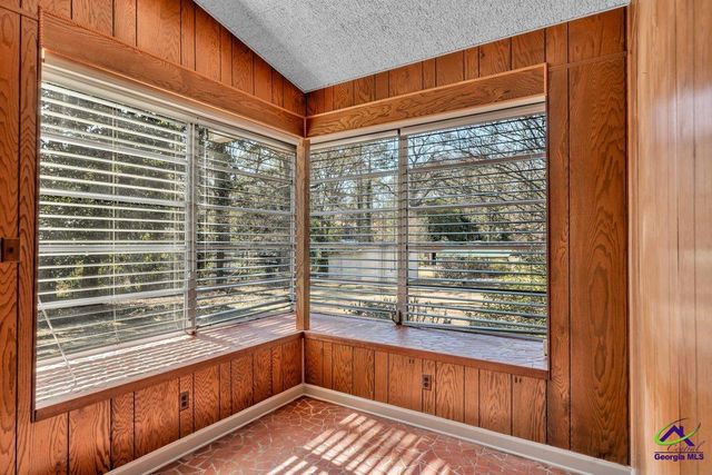 216 Pine Valley Drive, Warner Robins, GA 31088