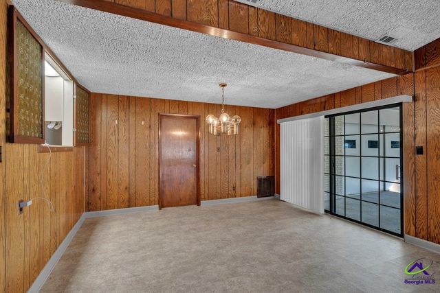 216 Pine Valley Drive, Warner Robins, GA 31088