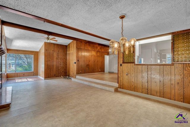 216 Pine Valley Drive, Warner Robins, GA 31088