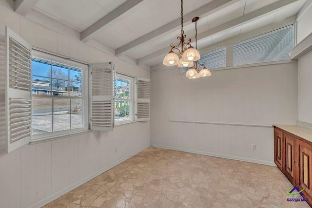 216 Pine Valley Drive, Warner Robins, GA 31088