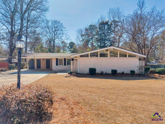 216 Pine Valley Drive, Warner Robins, GA 31088