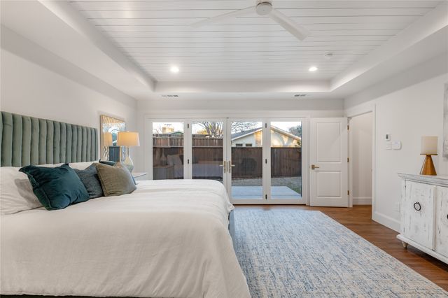 5425 Springmeadow Drive, Dallas, TX 75229