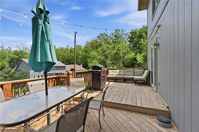 7361 N Congress Avenue, Kansas City, MO 64152