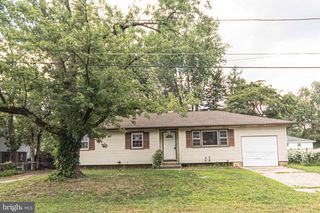 30 APPLE AVE, Browns Mills, NJ 08015