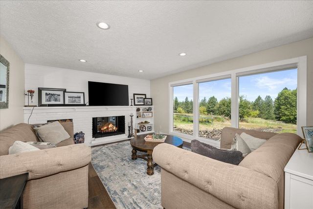 9307 E Morgan Rd, Spokane, WA 99217