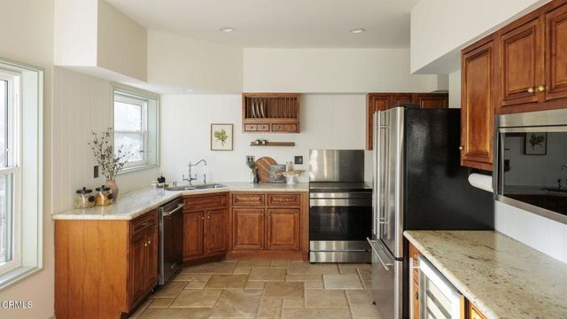 52 N Arroyo Boulevard, Pasadena, CA 91105