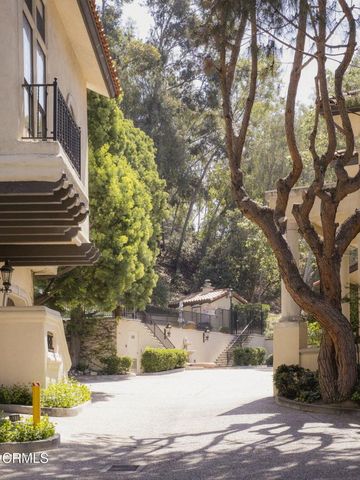 52 N Arroyo Boulevard, Pasadena, CA 91105