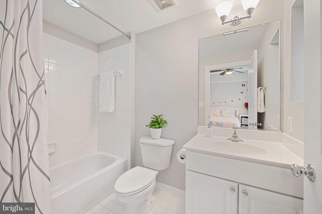 27 YOGURT LN, Baltimore, MD 21231