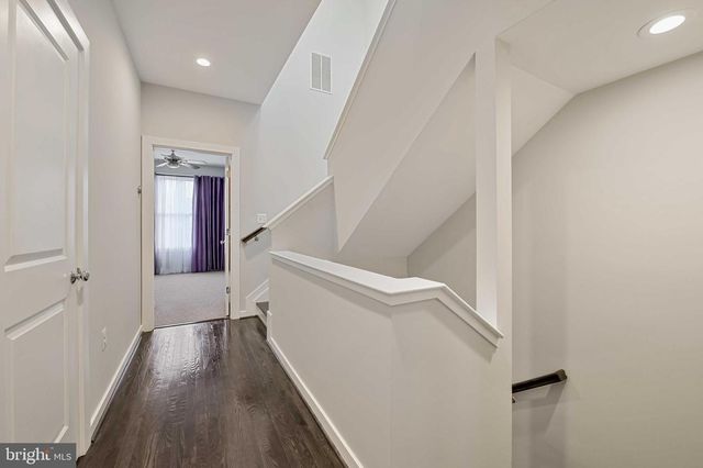 27 YOGURT LN, Baltimore, MD 21231