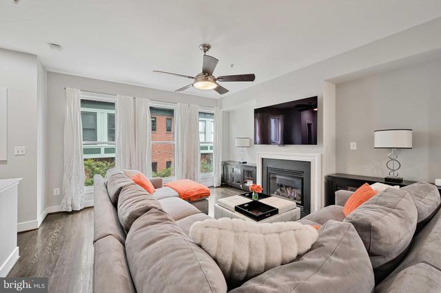 27 YOGURT LN, Baltimore, MD 21231