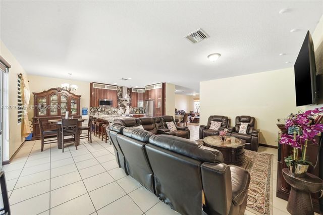 12921 SW 281st St, Homestead, FL 33033