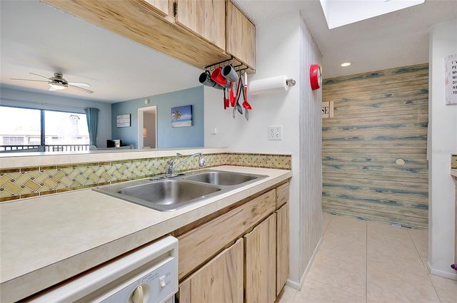 1999 KINGS HIGHWAY 133C, Punta Gorda, FL 33980