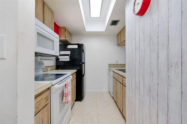 1999 KINGS HIGHWAY 133C, Punta Gorda, FL 33980