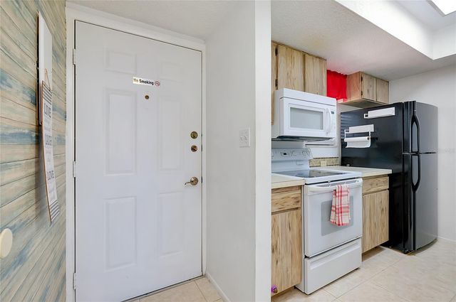 1999 KINGS HIGHWAY 133C, Punta Gorda, FL 33980